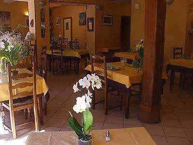 Le Clement 2* Saint-Clement-sur-Valsonne