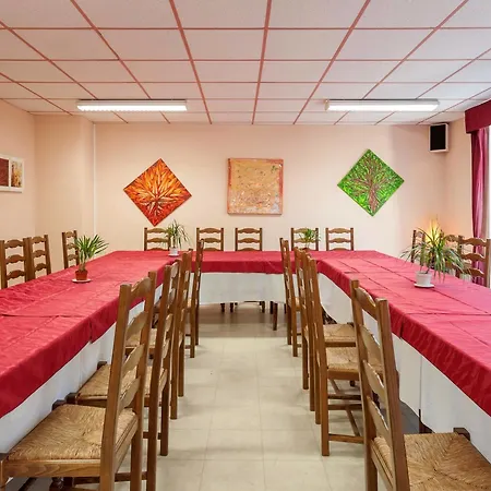 Le Clement Hotel